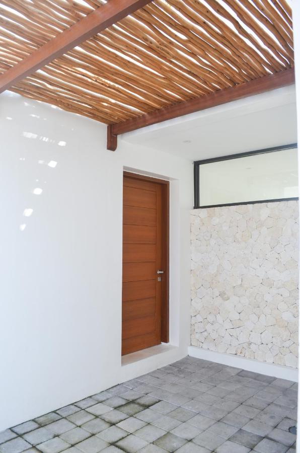 Villa Poppy Bumbak Canggu Exteriör bild