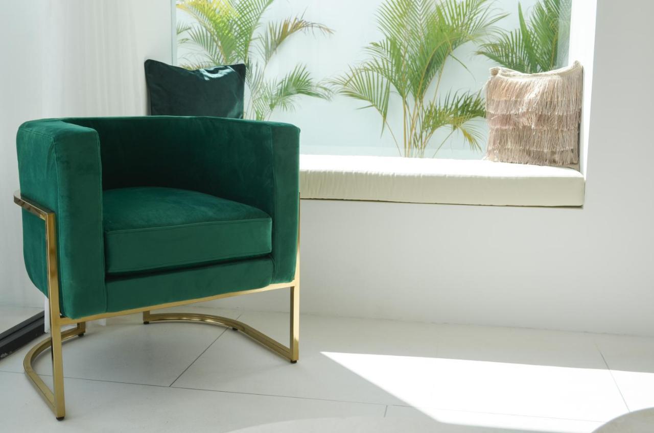 Villa Poppy Bumbak Canggu Exteriör bild