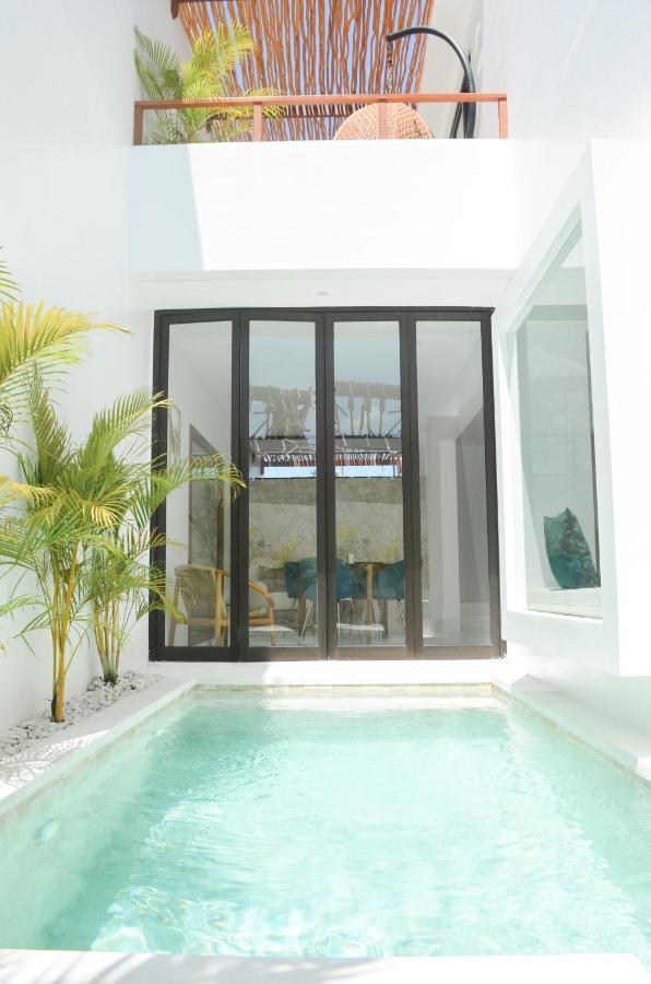 Villa Poppy Bumbak Canggu Exteriör bild